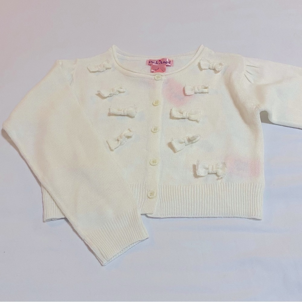 Girls Long Sleeved Cream Botton Down Sweater | Size: Large/6x